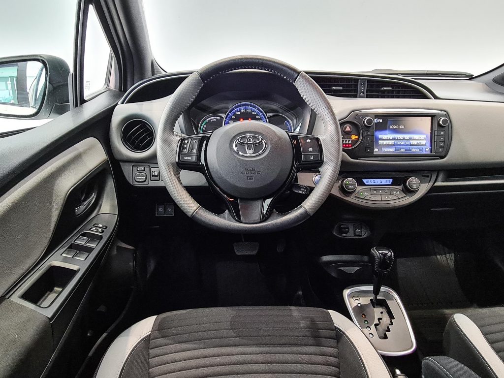 Yaris-Feel-Blanco-Bitono-7298JXH-16 - TOYOTA OURENSE