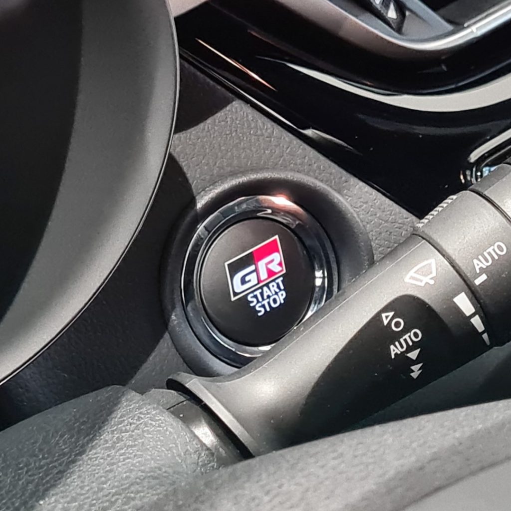 9-C-HR-GR-SPORT-NEGRO-24 - TOYOTA OURENSE Toyota C-HR GR Sport 180h en Ourense