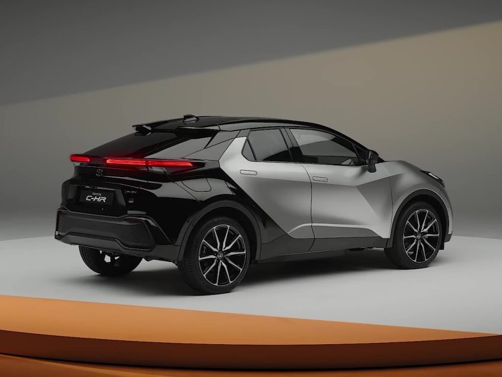Diseño trasero Toyota CHR 2024