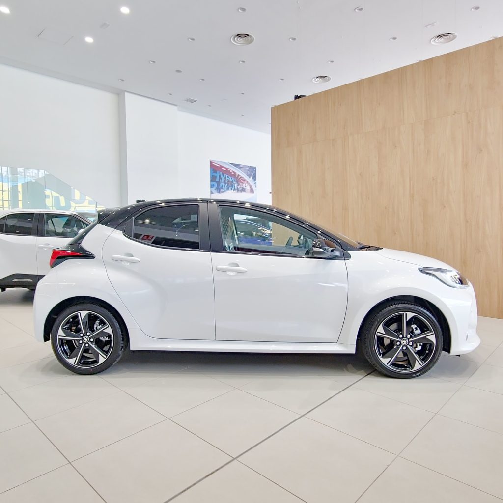 Yaris Premiere Edition 130H en Ourense