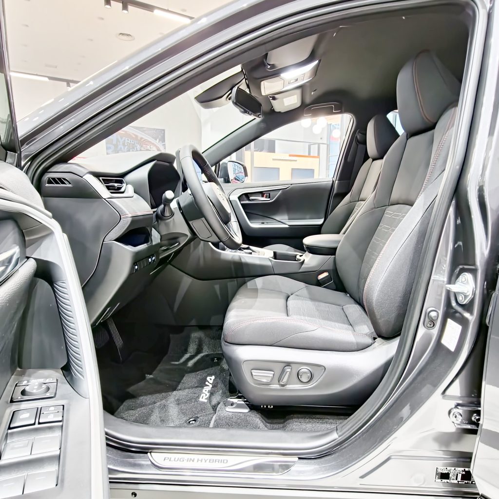 RAV4 PLUGIN 2024 ADVANCE GRIS GRAFITO 10 - TOYOTA OURENSE