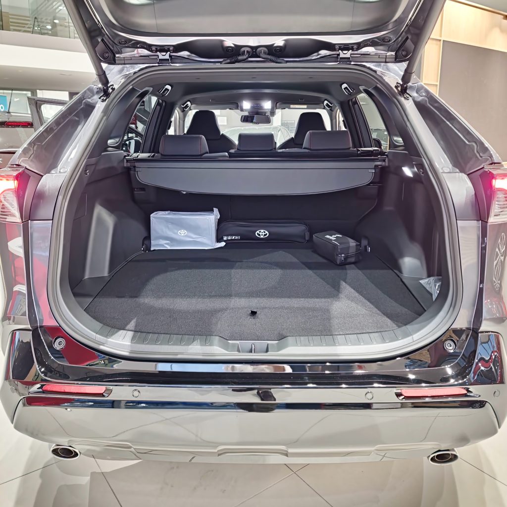 RAV4 PLUGIN 2024 ADVANCE GRIS GRAFITO 17 - TOYOTA OURENSE