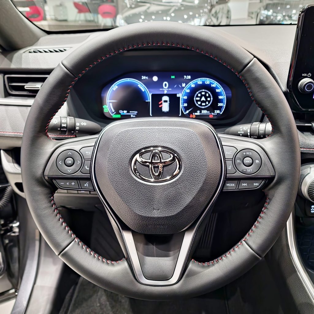 RAV4 PLUGIN 2024 ADVANCE GRIS GRAFITO 8 - TOYOTA OURENSE