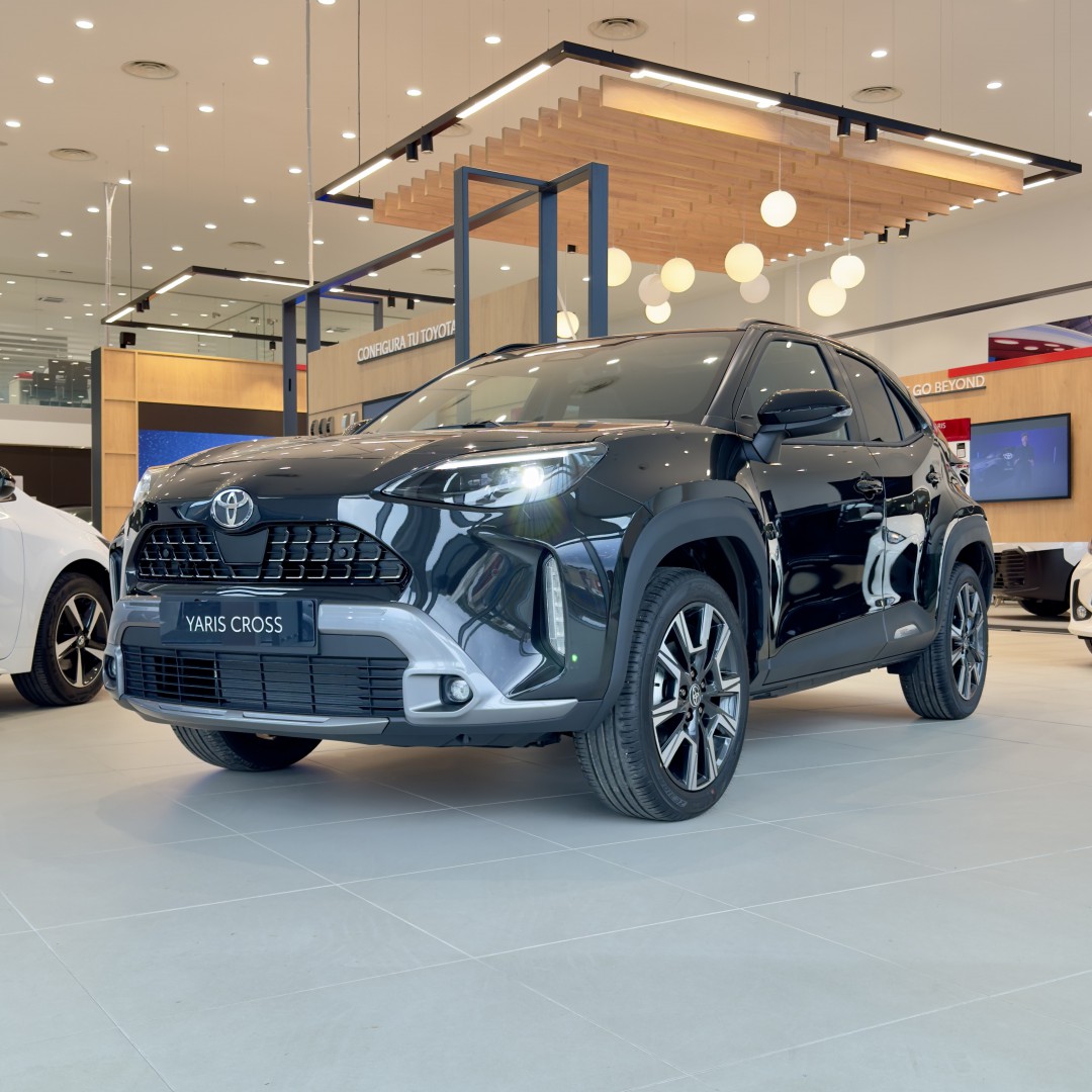 Toyota YARIS CROSS 2025 Style Plus 130CV+ Skyview